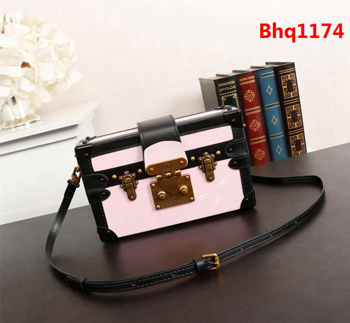 LV路易威登 原版品質 時尚潮流 PETITE MALLE 手袋 M94219  Bhq1174
