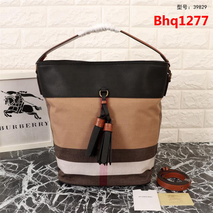 BURBERRY巴寶莉 明星同款 官網同步 博柏利標誌性 The Ashby 艾仕貝手袋 39829  Bhq1277