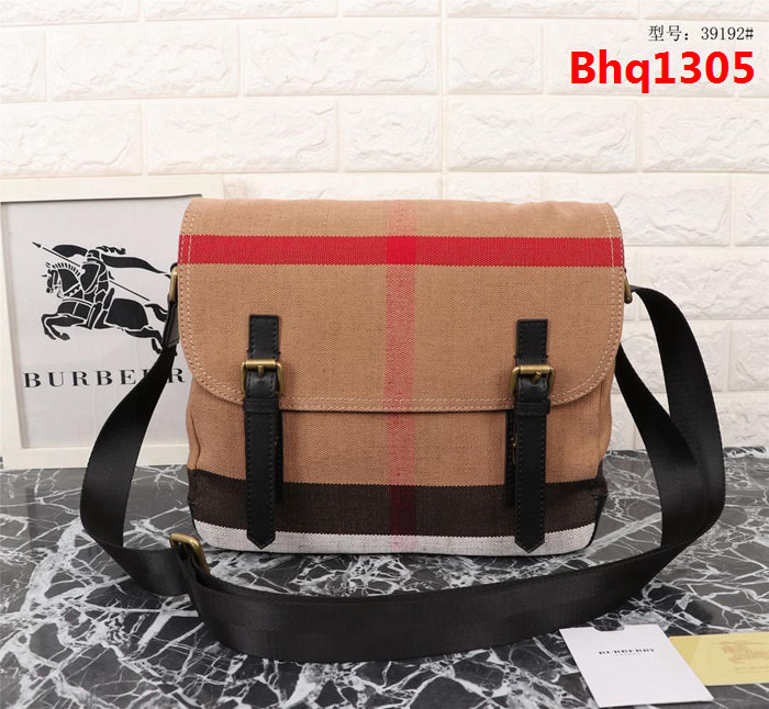 BURBERRY巴寶莉 Canvas 格紋信使包 奢華牛皮飾邊 39192  Bhq1305