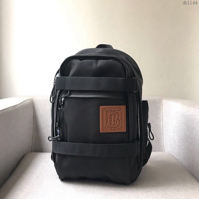 Burberry專櫃新款雙肩包 巴寶莉實用主義男士雙肩包  db1144