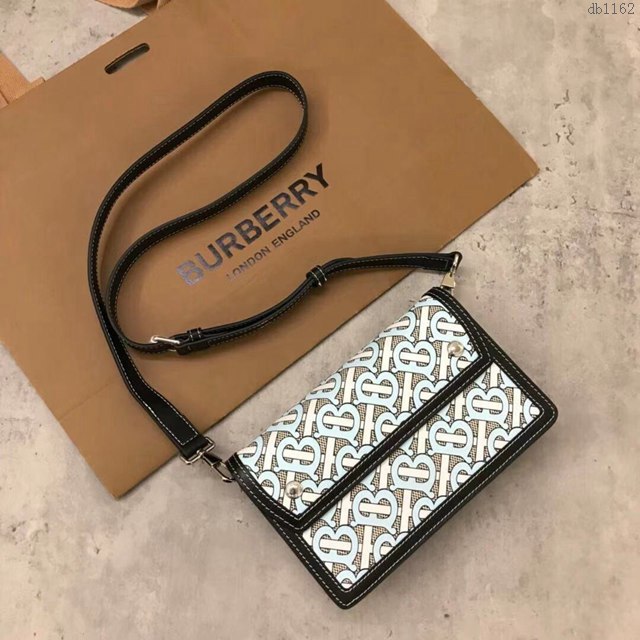 Burberry專櫃新款女包 巴寶莉品牌Horseferry印花斜背包  db1162