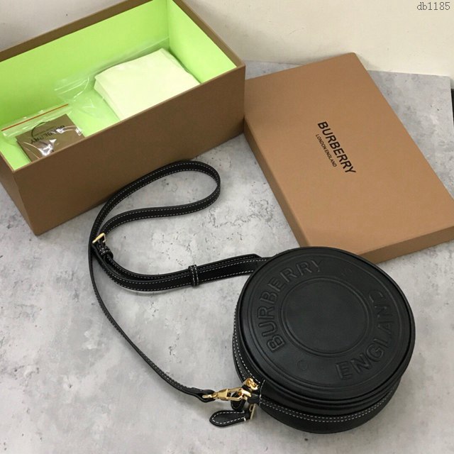 Burberry專櫃新款女包 巴寶莉黑色全小牛仔皮圓形Louise路易絲包  db1185