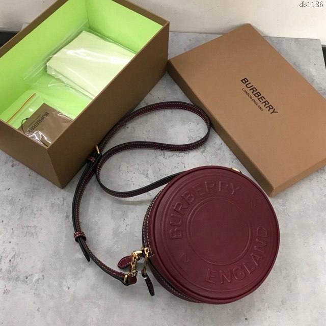 Burberry專櫃新款女包 巴寶莉紅色全小牛仔皮圓形Louise路易絲包  db1186