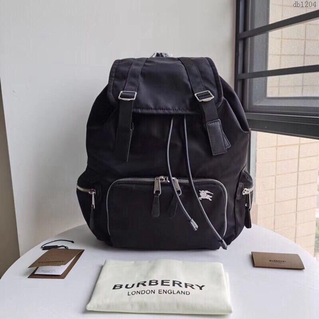 Burberry專櫃新款雙肩包 巴寶莉黑色帆布軍旅背包  db1204