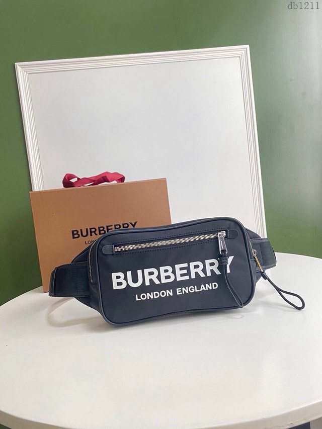 Burberry專櫃新款腰包 巴寶莉品牌徽標與標誌性條紋腰包挎包胸包  db1211