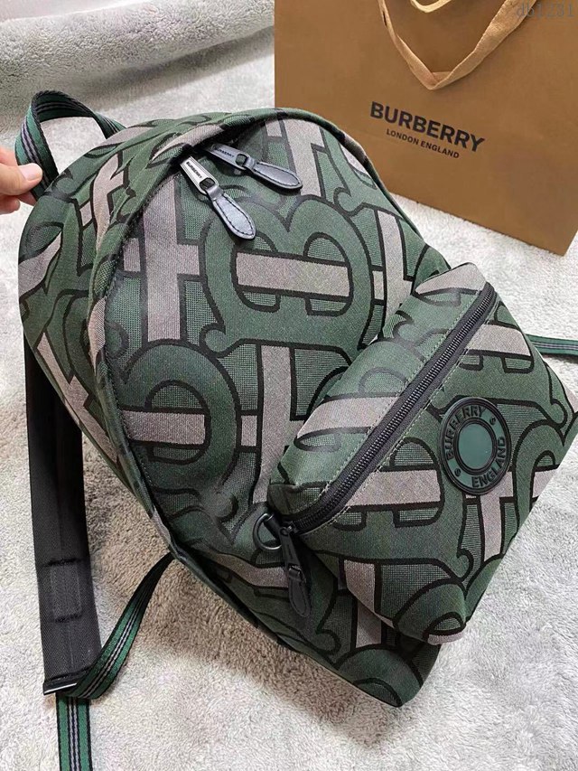 Burberry專櫃新款後背包 巴寶莉TB專屬標識圖案提花男士帆布雙肩包  db1231