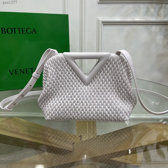 Bottega veneta高端女包 8546B BV寶緹嘉2021包包最新triangle倒三角手提單肩斜挎包三角包  gxz1277