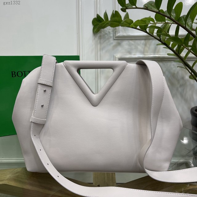Bottega veneta高端女包 98089 寶緹嘉THE TRIANGLE肩背女包 BV2021新款款三角手提女包  gxz1332