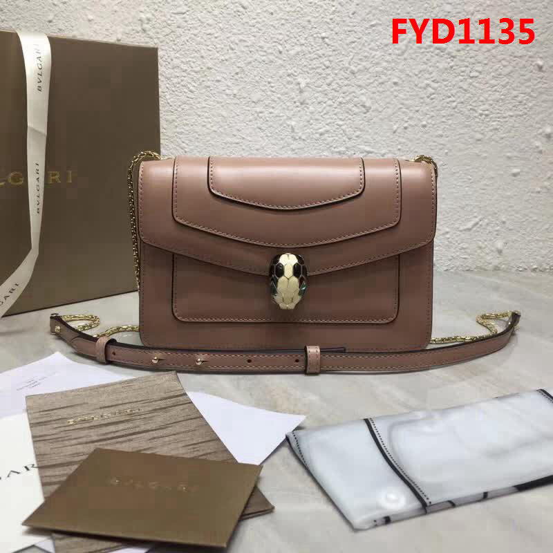 BVLGARI寶格麗 進口牛皮系列 時尚百搭 單肩斜挎包 39174 FYD1135