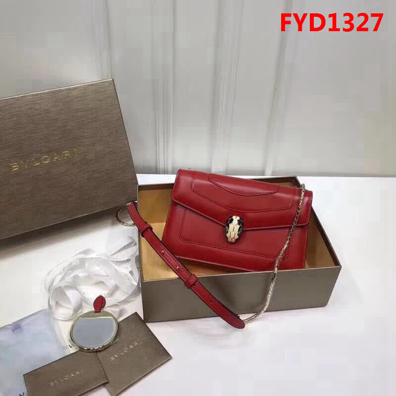 BVLGARI寶格麗 專櫃新款 蛇頭扣環 單層蛇頭包 鏈條單肩斜挎包 B39174 FYD1327