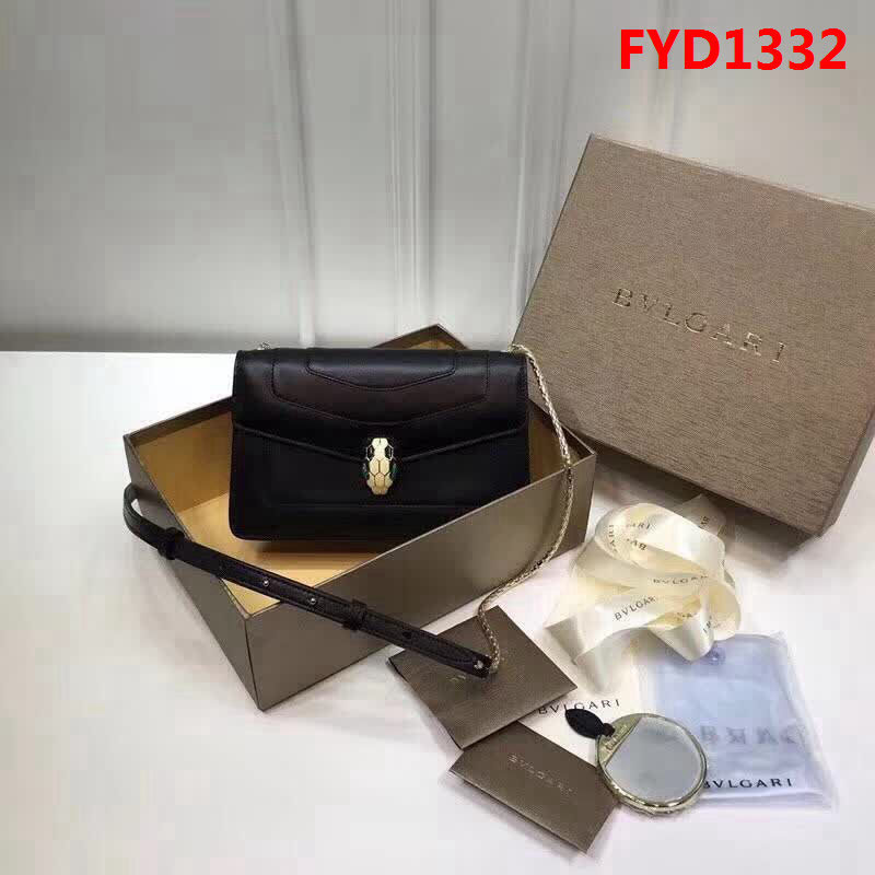 BVLGARI寶格麗 專櫃新款 蛇頭扣環 單層蛇頭包 鏈條單肩斜挎包 B39174 FYD1332