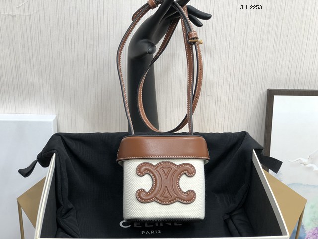 Celine專櫃2022春夏新款BOXTRIOMPHE系列手袋 199263 賽琳立體小水桶包單肩斜挎小包 sldj2253