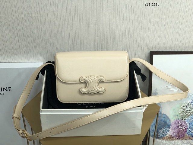 Celine專櫃2022新款CUIR TRIOMPHE TEEN小號凱旋門女包 188423大 賽琳全皮肩背包 sldj2281