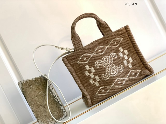 Celine專櫃2022新款CABAS THAIS小號TRIOMPHE織物牛皮革手袋 賽琳刺繡拼牛皮小托特包 sldj2339