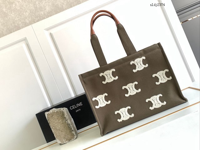 Celine專櫃Tote Cacbs2022秋冬最新系列購物包 196762 賽琳方形深褐色大號徽標logo字母托特手提包 sldj2374