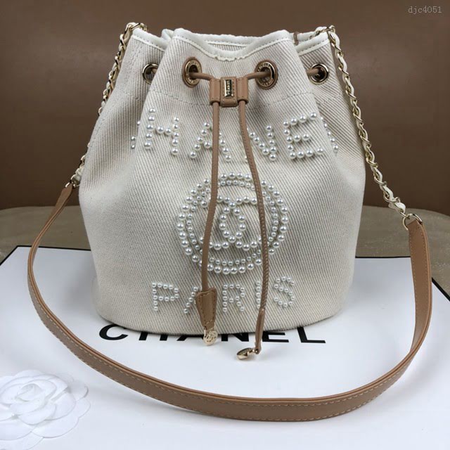 Chanel女包 57536 Chanel2020Ss新版抽繩包 Chanel春夏新品珍珠肩背包  djc4051
