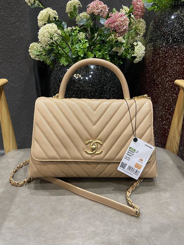 Chanel女包 香奈兒專櫃最新V格細顆粒壓花小牛皮球紋手柄口蓋包 Chanel單肩斜挎手提女包 A92991  djc4193