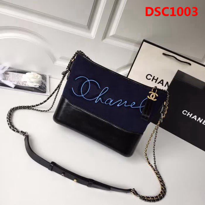 香奈兒CHANEL *Gabrielle 2018巴黎漢堡系列羊毛刺繡簽名流浪包 DSC1003