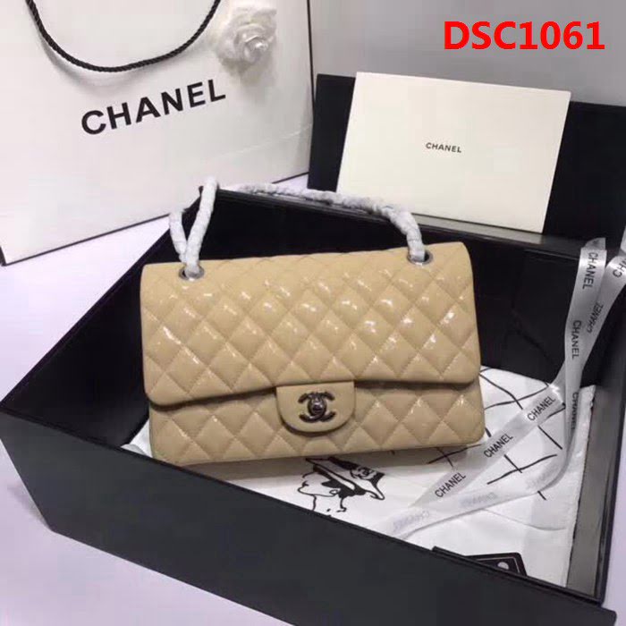香奈兒CHANEL 升級版A1112小羊皮金銀鏈條單肩斜挎包 DSC1061