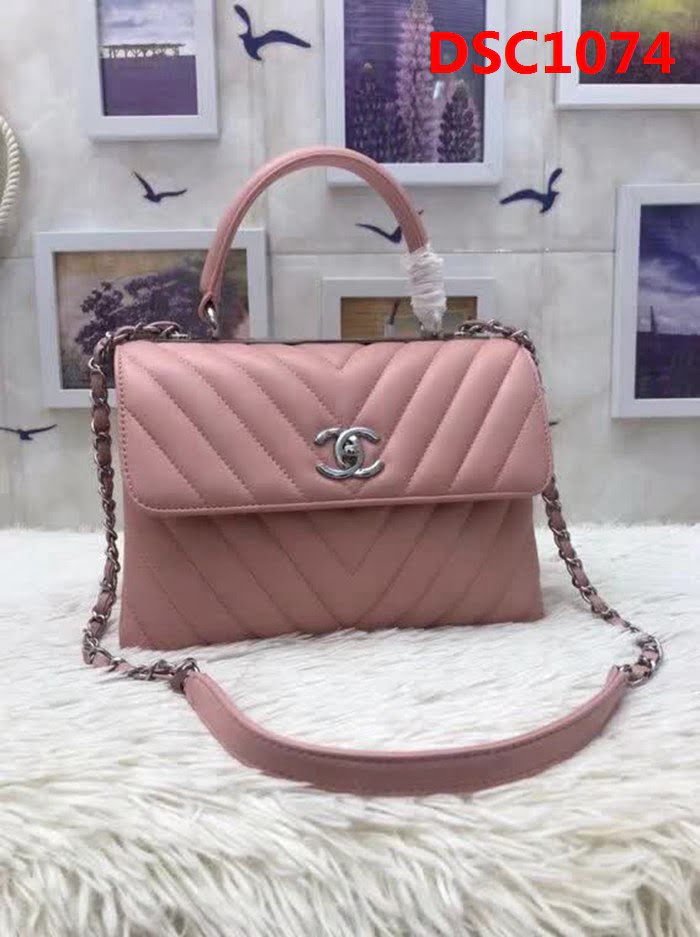 香奈兒CHANEL 92236 V格2018秋冬小羊皮手提肩背斜背鏈條包 DSC1074