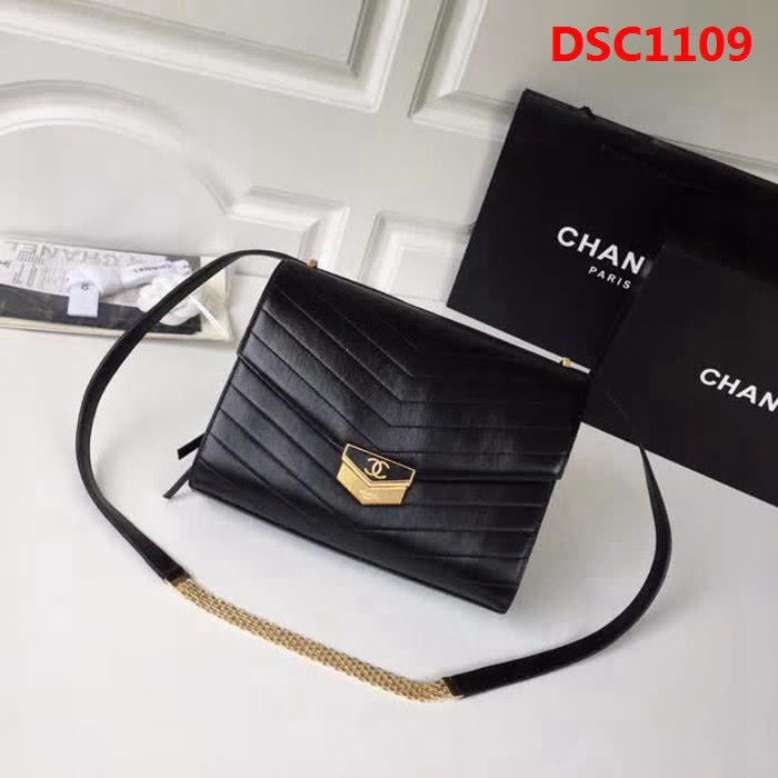 香奈兒CHANEL新品Chanel2018最新火爆款 復古設計小牛皮單肩斜跨包 DSC1109