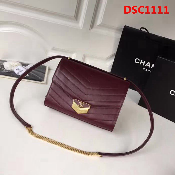 香奈兒CHANEL新品Chanel2018最新火爆款 復古設計小牛皮單肩斜跨包 DSC1111