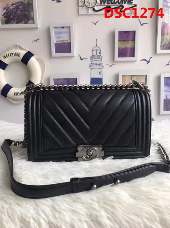 香奈兒CHANEL 67086大v格經典Le Boy專櫃品質 單肩斜挎鏈條包 DSC1274