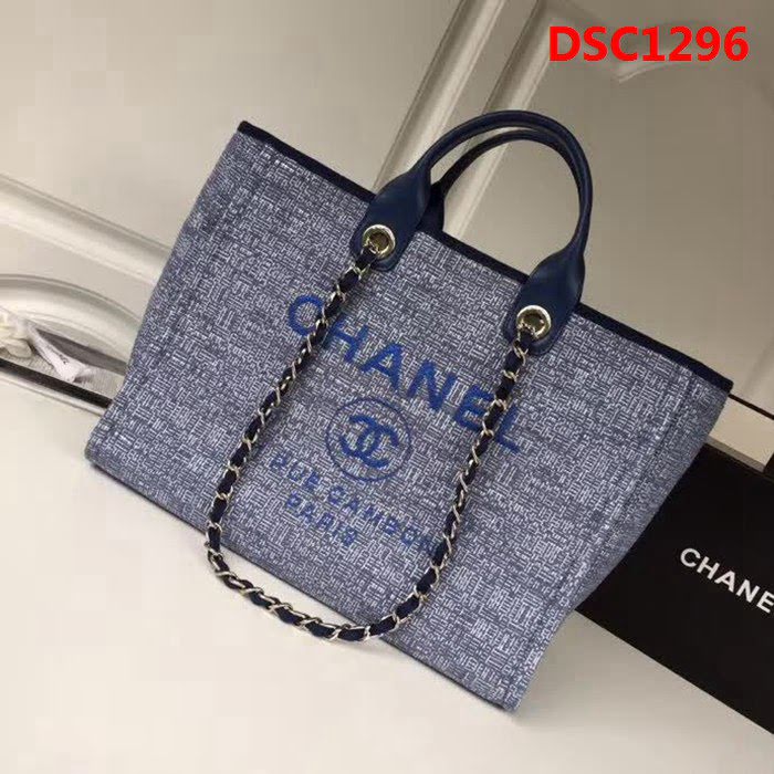 香奈兒CHANEL 2018早春度假系列最新火爆大號帆布沙灘包手提購物袋 DSC1296
