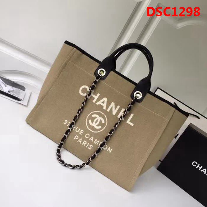 香奈兒CHANEL 2018早春度假系列最新火爆大號帆布沙灘包手提購物袋 DSC1298