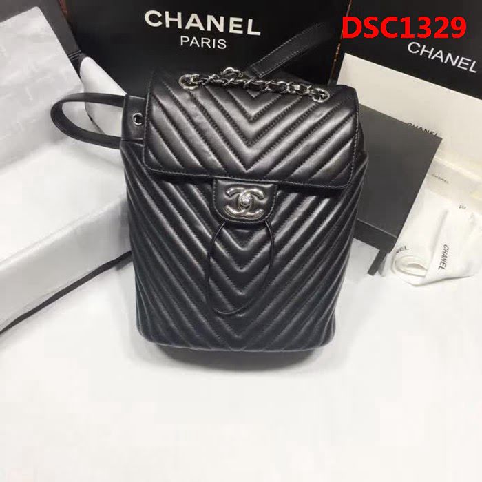 香奈兒CHANEL 原版複刻91122 V線背包Backpack 時尚雙肩包 DSC1329