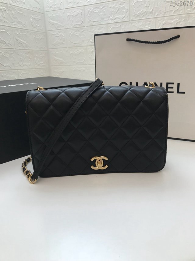Chanel女包 AS0149 最新款 菱格小牛皮與金色金屬口蓋包 香奈爾鏈條挎包 香奈兒單肩包 中號Chanel口蓋包  djc2670