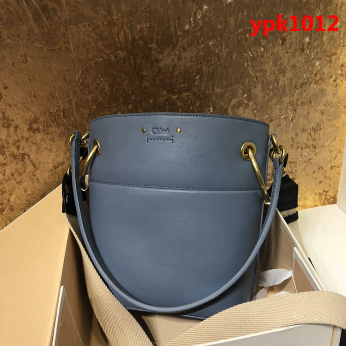 Chloe克洛伊 最新 進口小牛皮Roy系列 小號水桶包  ypk1012