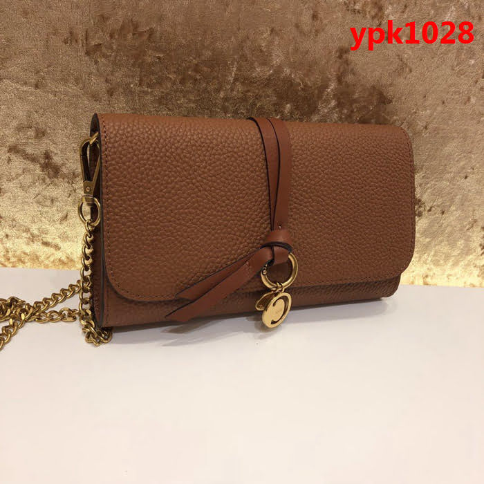 Chloe克洛伊 原版牛皮 多功能小斜跨包 可當手包使用  ypk1028