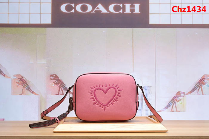 COACH蔻馳 28674亮粉色 X KEITH HARING系列 塗鴉款相機包 可肩背或斜挎  Chz1434