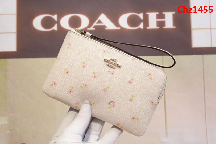 COACH蔻馳 原單 專櫃新款 28384 手挽包 白色櫻桃零錢包  Chz1455