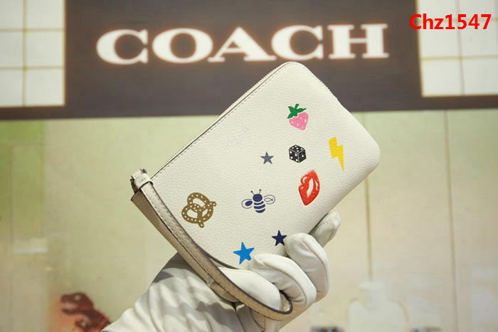 COACH蔻馳 原單 專櫃新款 28384 手挽包 白色櫻桃零錢包 Chz1547