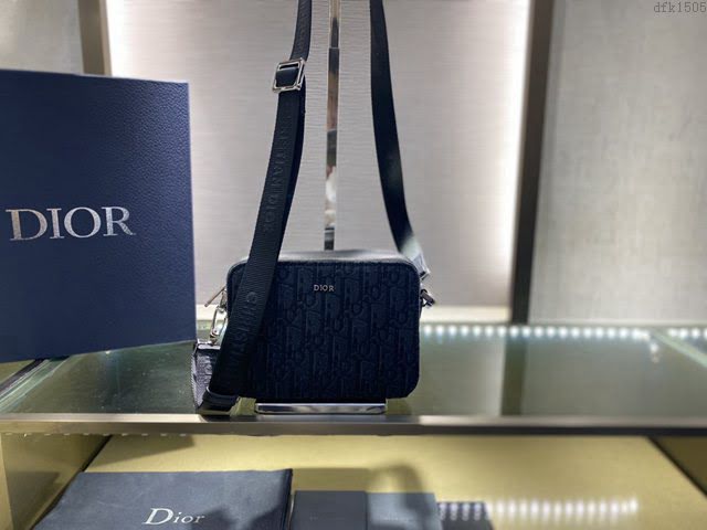 Dior男女同款包 迪奧ESSENTIALS立體刺繡相機包 Dior肩背斜挎包  dfk1505