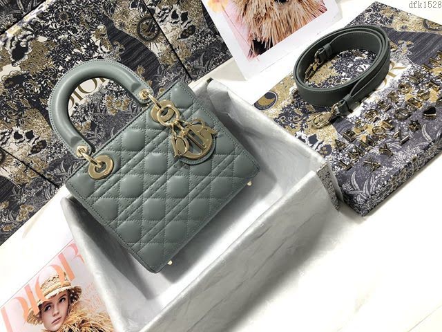 Dior女包 迪奧Lady四格羊皮徽章字母款藤格紋戴妃包 Dior手提肩背斜挎包  dfk1528