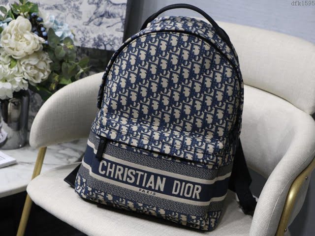 Dior男女同款包 迪奧Travel Oblique小號雙肩包 Dior老花刺繡後背包  dfk1595