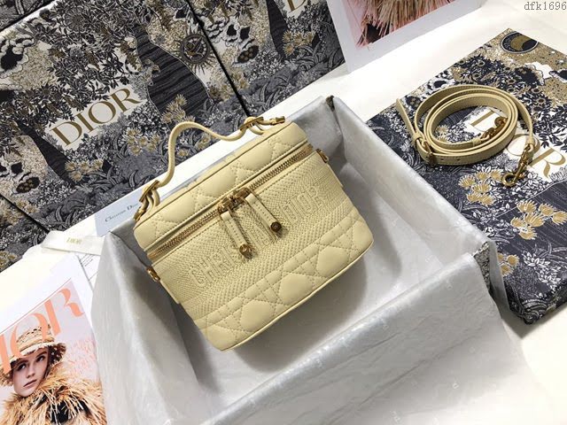 Dior女包 迪奧Travel菱格紋化妝包洗漱包 Dior手提肩背斜挎包  dfk1696