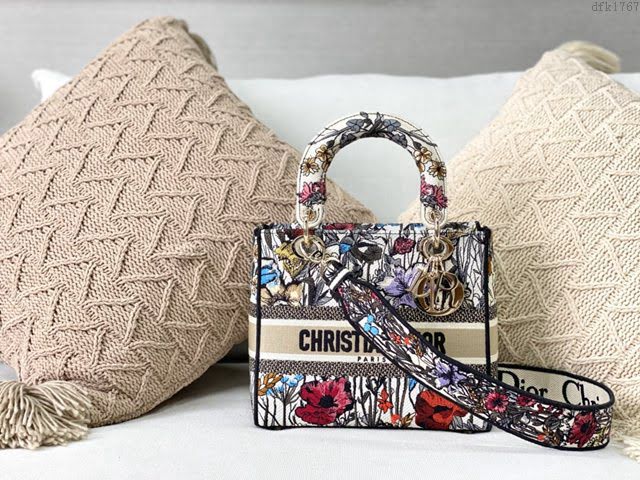 Dior女包 迪奧Lady D-Lite繁花刺繡中號戴妃包 Dior手提肩背斜挎包  dfk1767