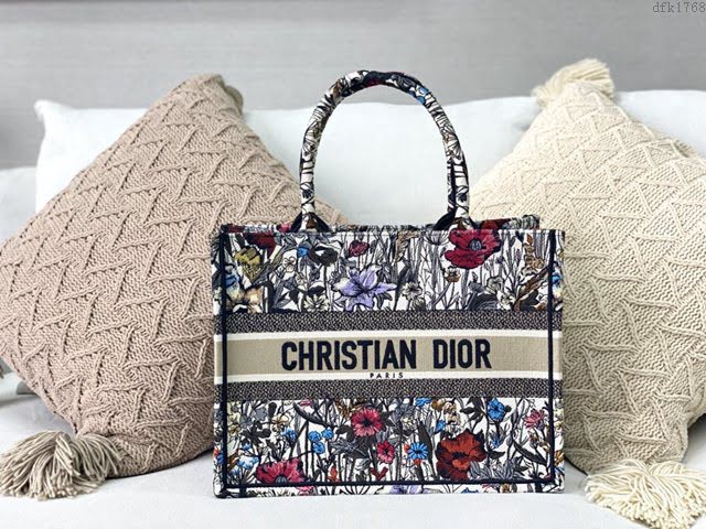 Dior女包 迪奧Book Tote繁花刺繡帆布托特包 Dior刺繡購物袋  dfk1768