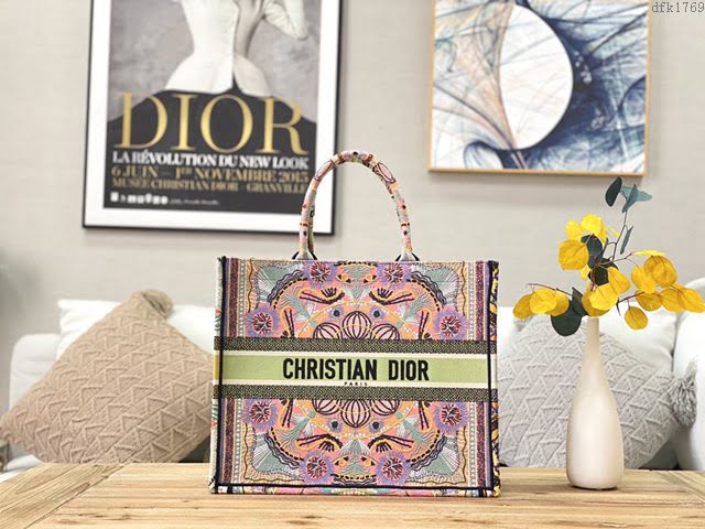 Dior女包 迪奧Book Tote多色花朵帆布托特包 Dior刺繡購物袋  dfk1769