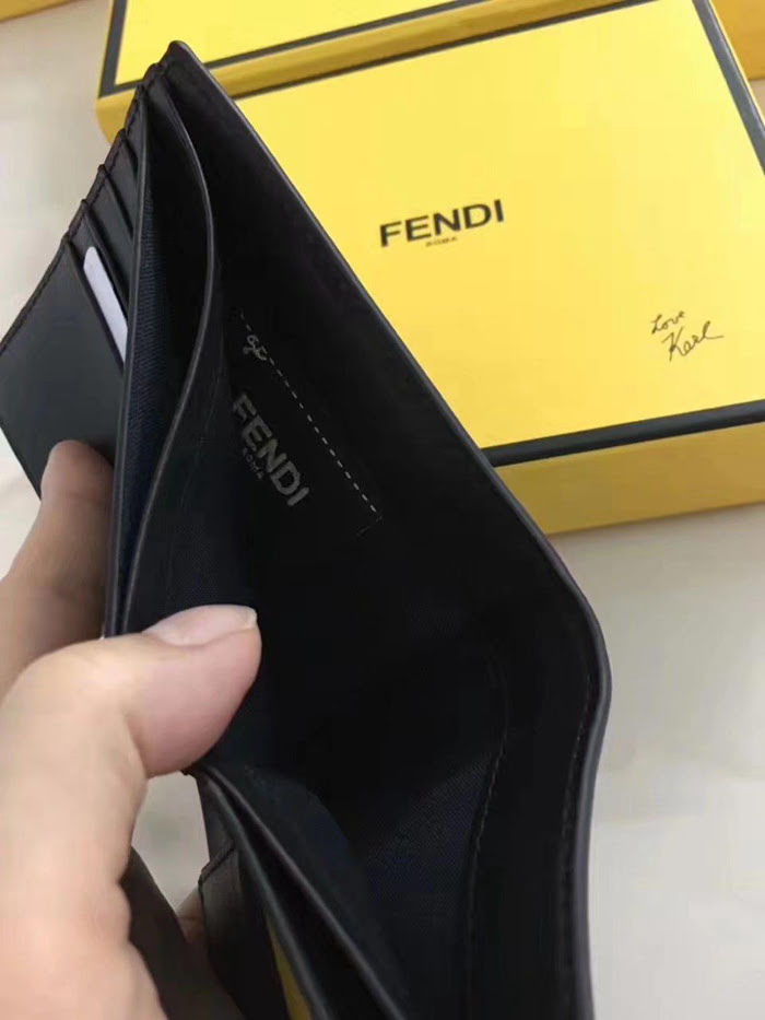 FENDI芬迪 小怪獸 小錢包  fd1064
