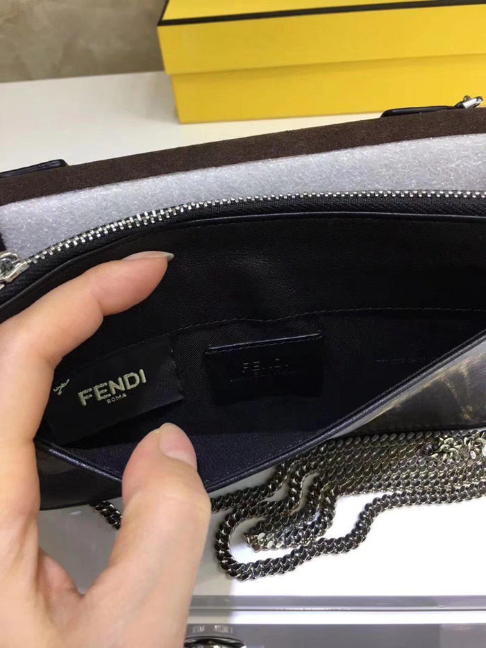 FENDI芬迪 專櫃最新款 裏外頭層牛皮 鏈條單肩斜跨小包  fd1075