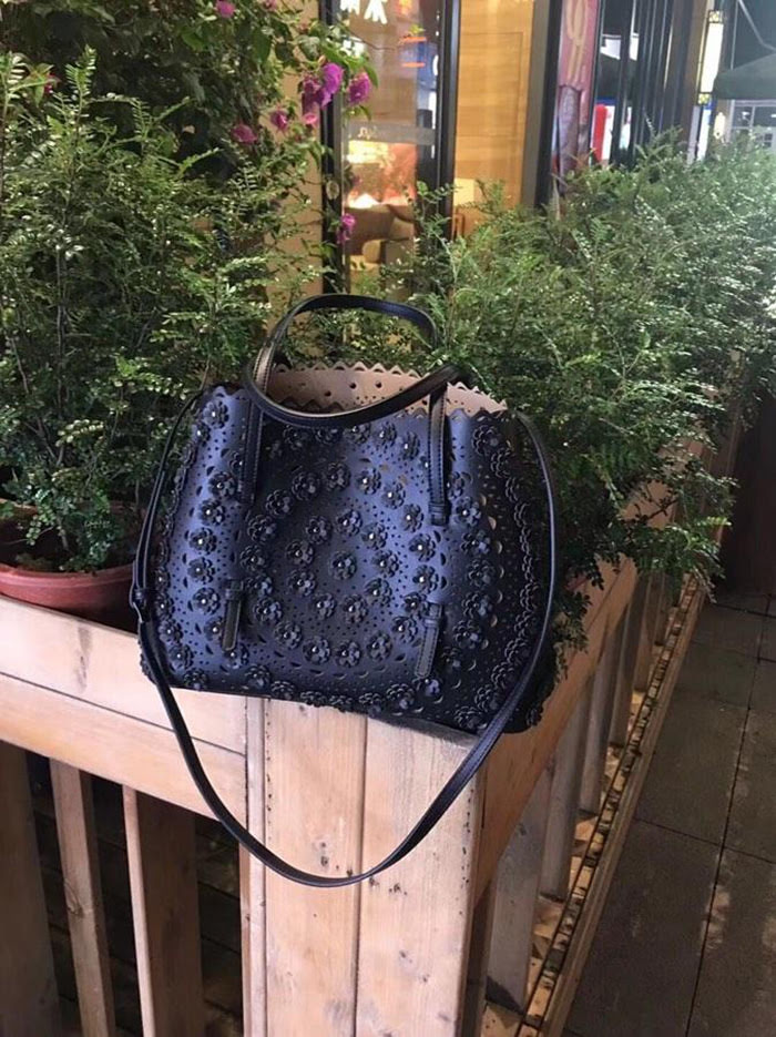 FENDI芬迪 alaia阿萊亞 法國著名品牌同款 鏤空撞色 休閒購物袋 度假首選款  fd1119