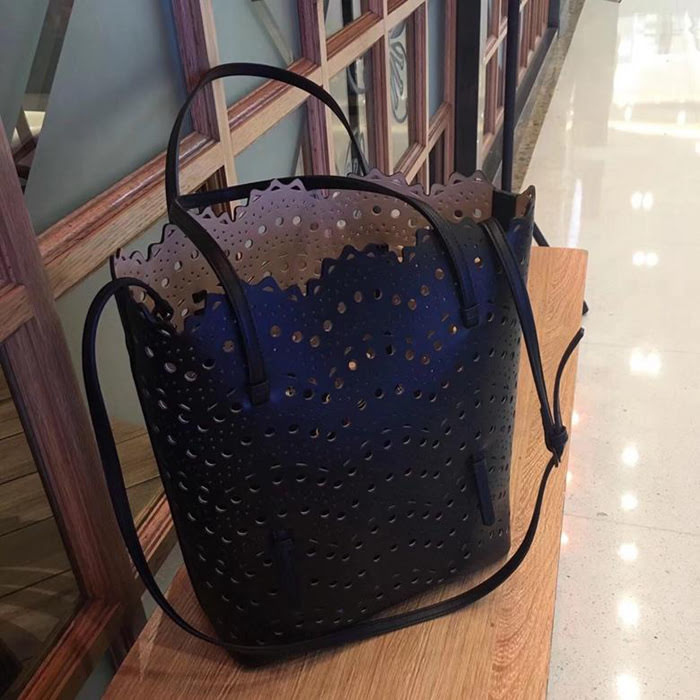 FENDI芬迪 alaia阿萊亞 法國著名品牌同款 鏤空撞色 休閒購物袋 度假首選款  fd1122