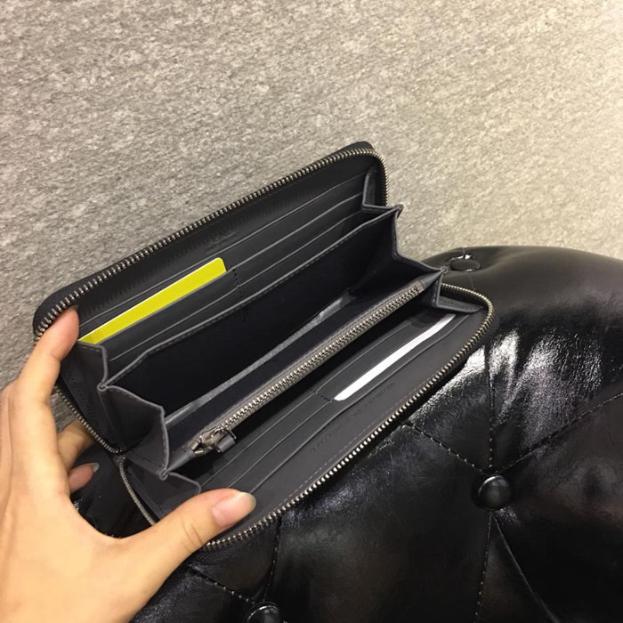 FENDI芬迪 小牛皮 手工縫製 多卡位 小怪獸潮人錢包  fd1142