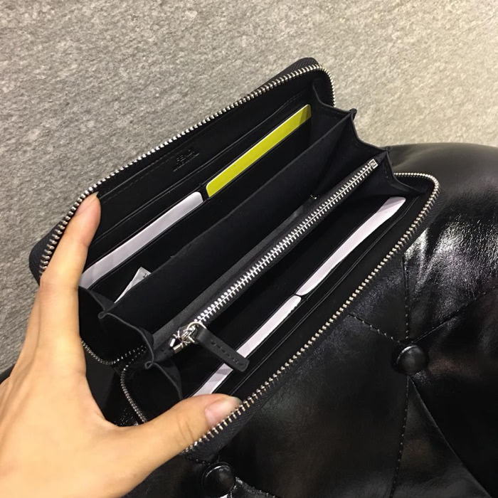 FENDI芬迪 小牛皮 手工縫製 多卡位 小怪獸潮人錢包  fd1143