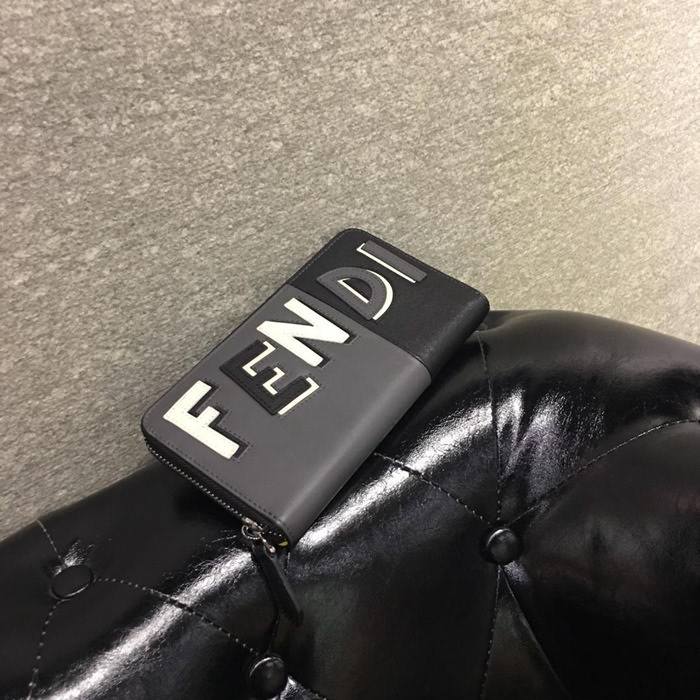 FENDI芬迪 小牛皮 手工縫製 多卡位 小怪獸潮人錢包  fd1151